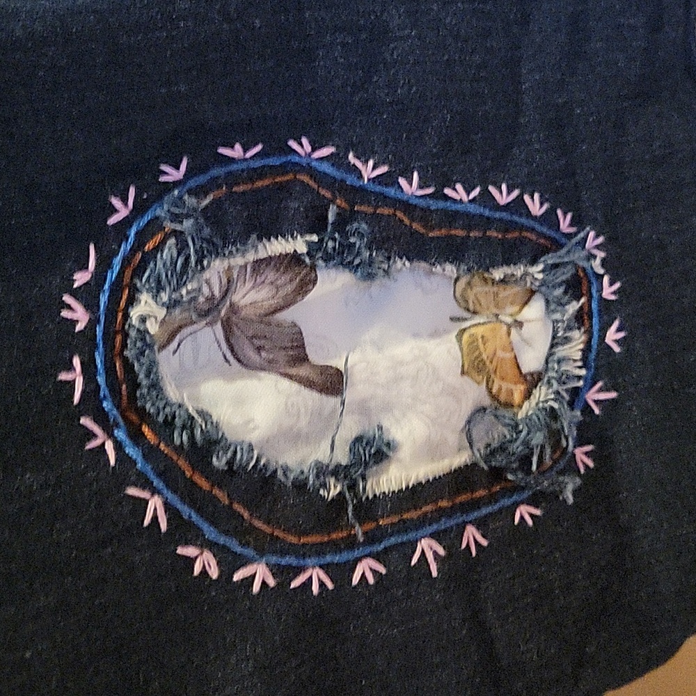 Upcycled Molly Made It floral applique & embroidery blue jeans - Picture 15 of 17
